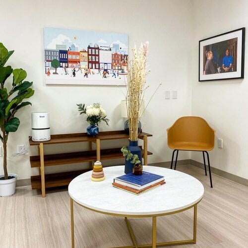 34CD6F30-59C6-4E05-922C-5B2CDEAE54861-1