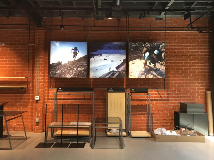 Arc’Teryx interior store display construction